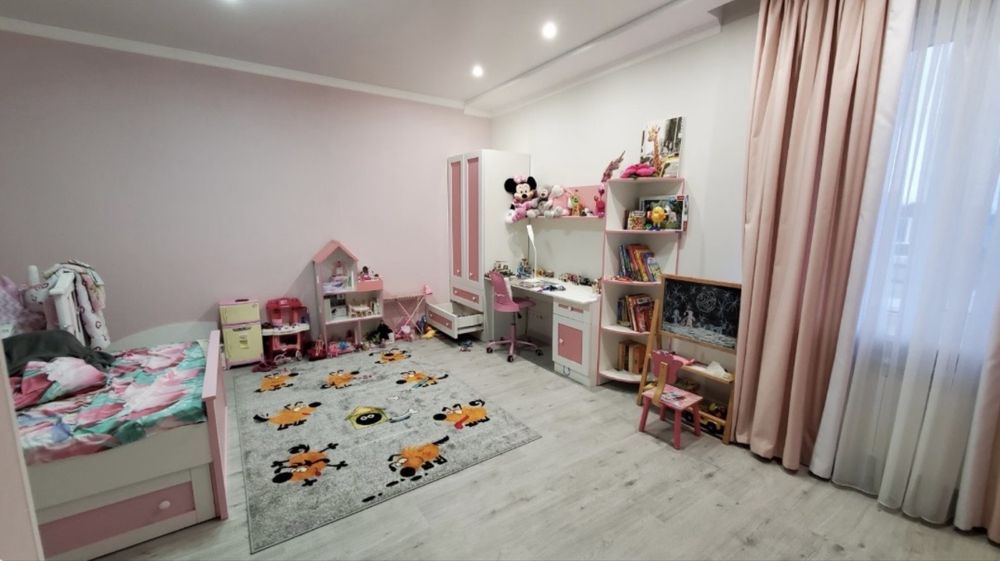 Будинок біля моря, Нова Дофінівка