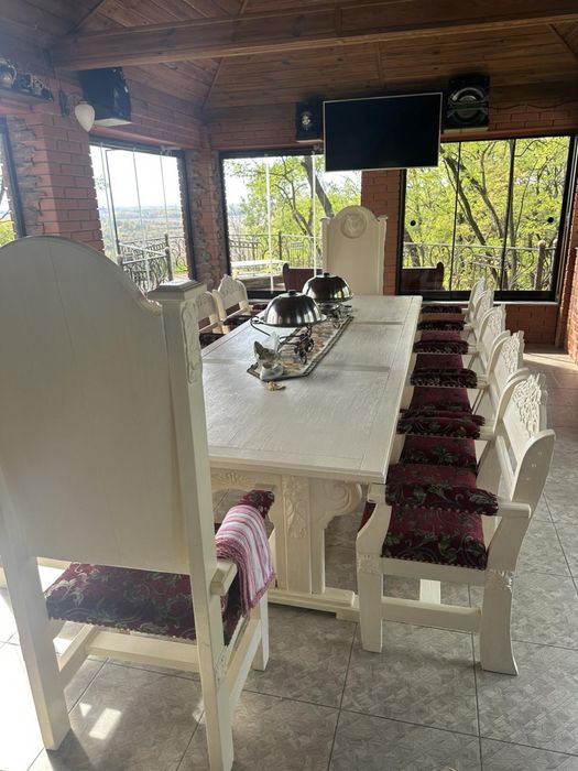 Продам комплект стіл зі стільцями