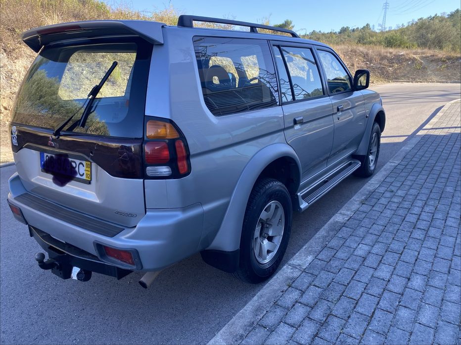 Mitsubishi Pajero Sportwagon