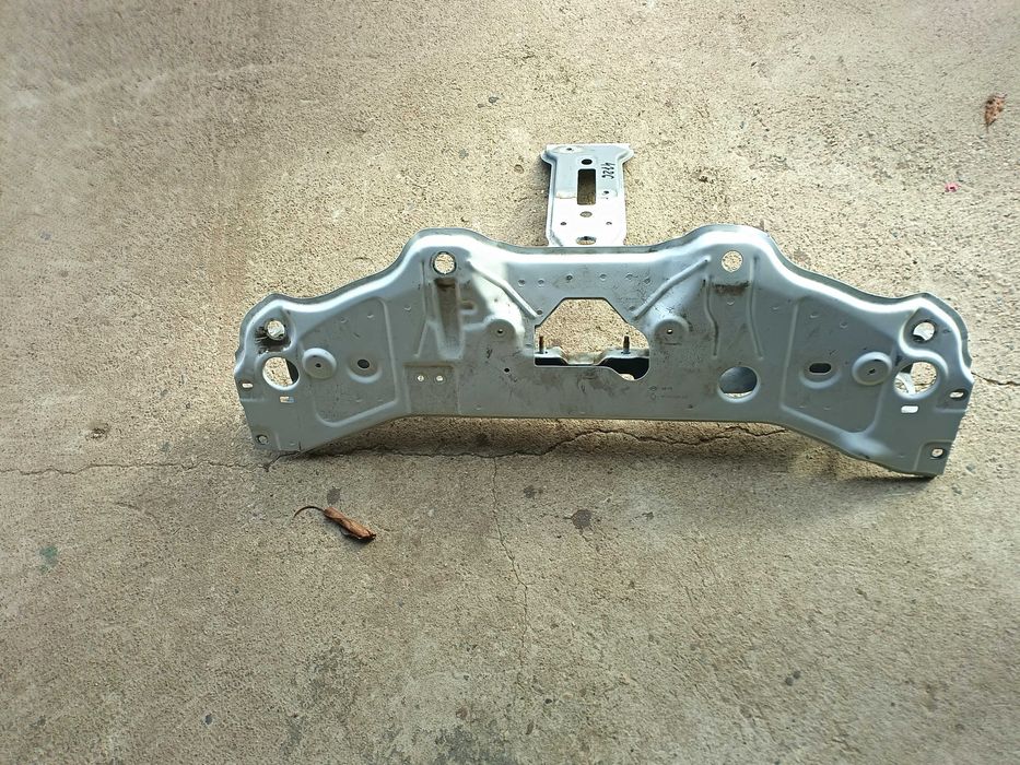 Pas przedni Renault Express 2021-> nr4726