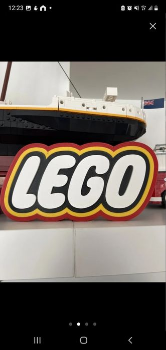 Logotipo LEGO impresso em 3D 
Decora o t