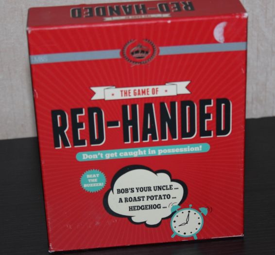 игра карточки M&S "Red Handed " Beat The Buzzer Game Age 14+