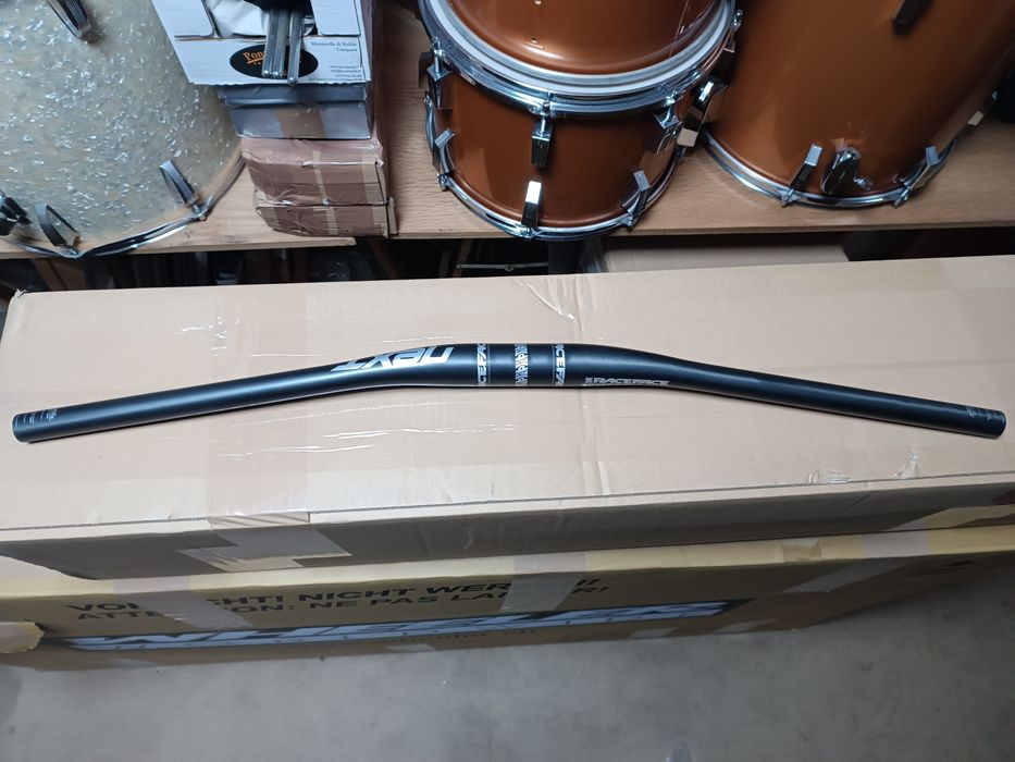 Guiador bicicleta Raceface Next R 35 Carbono Novo