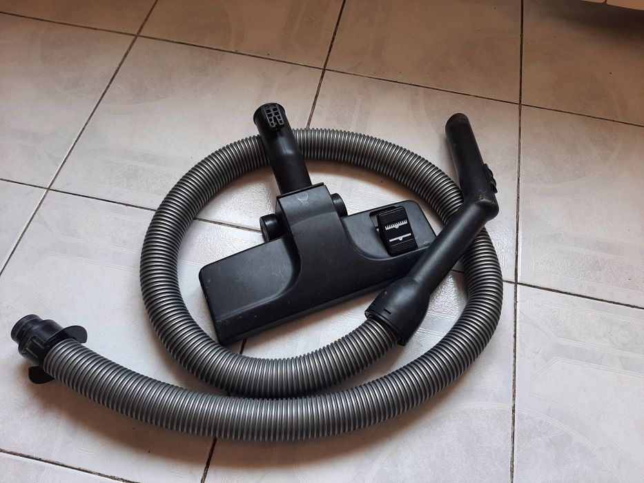 Пылесос шланг и щётка