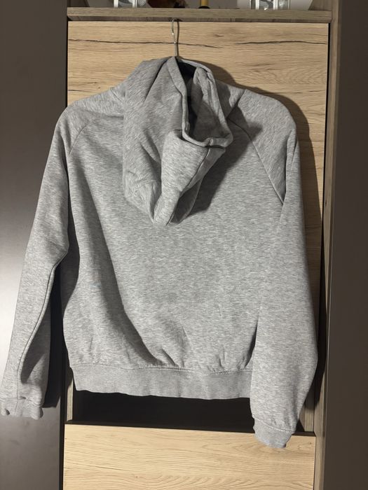 Bluza szara z kapturem