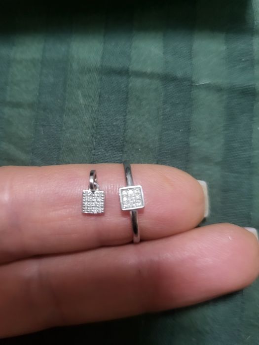 Кольцо из белого золота с бриллиантамм