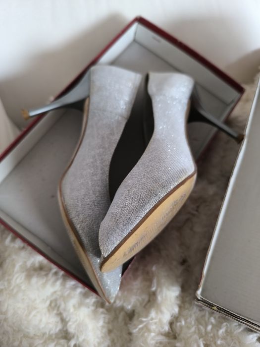 Sapatos varios de senhora bom estado