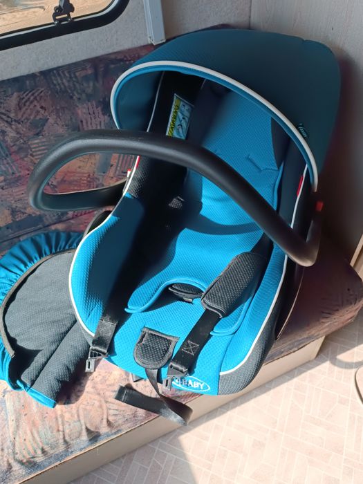 Nosidełko, fotelik samochodowy