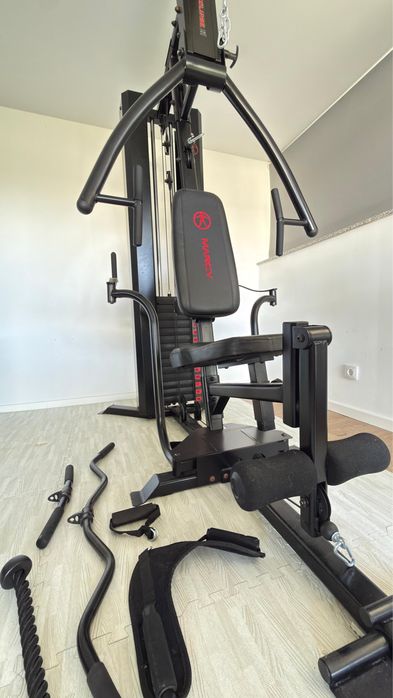 Máquina musculação