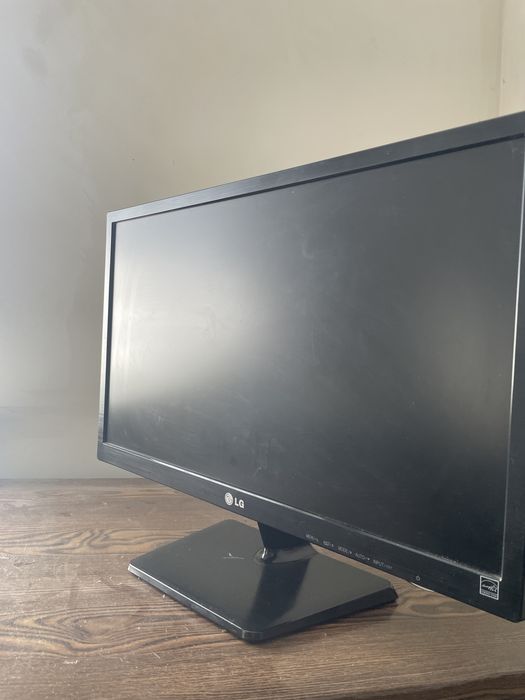 Монітор LG FLATRON E2342T