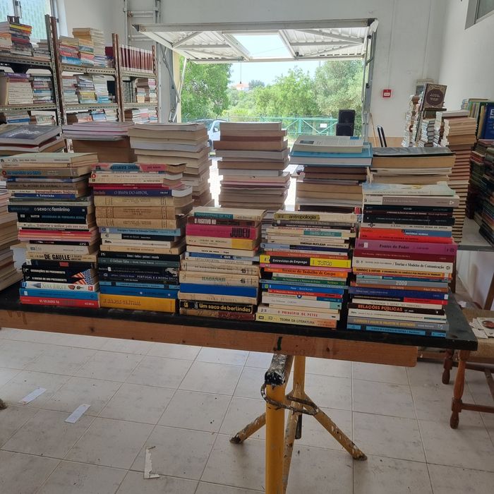 Livros usados em muito bom estado de conservação