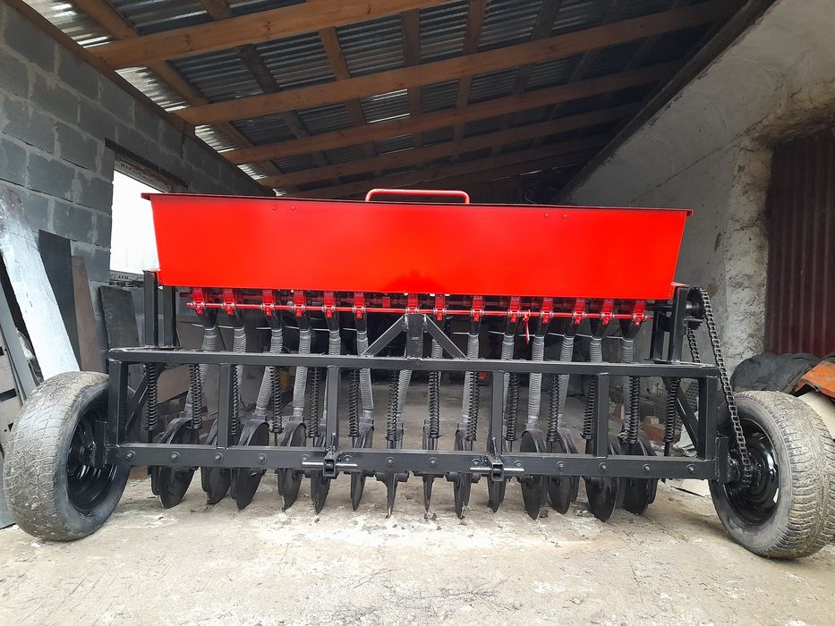 Сівалка зернова навісна