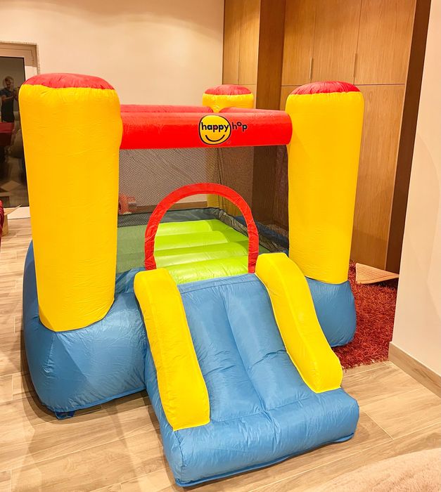 Alugo Insuflavel Foguetao Mágico por 50 euros