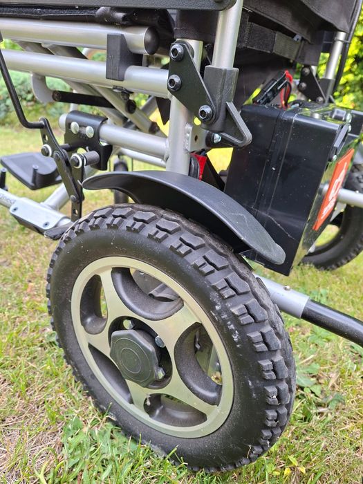 Wózek  inwalidzki elektryczny