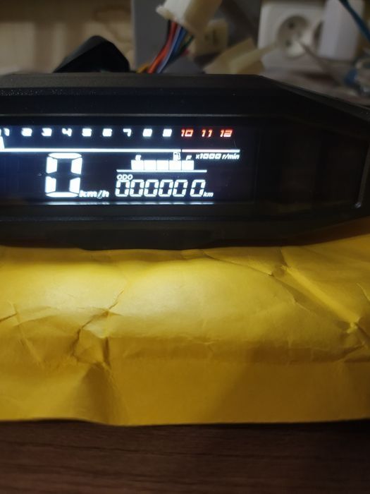 Приборна панель Kovi, Geon