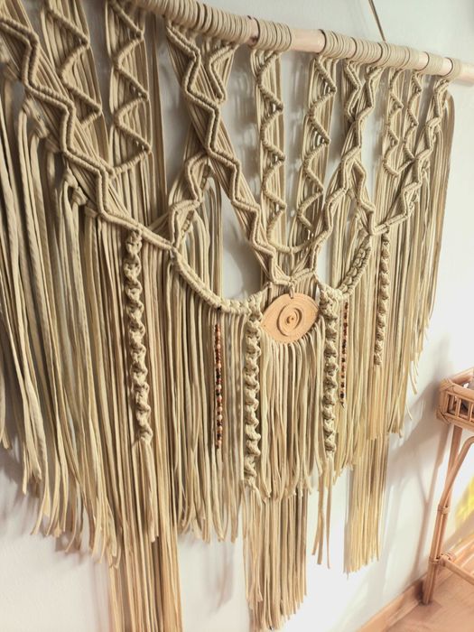 Novo macramé em tom beige