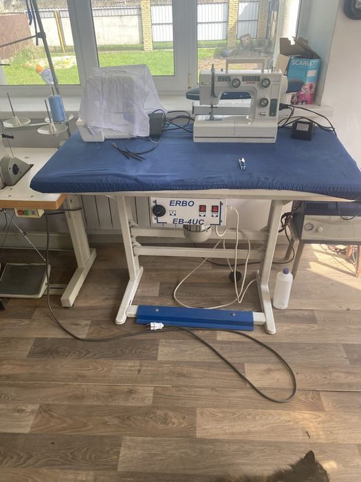 Парогенератор зі столом