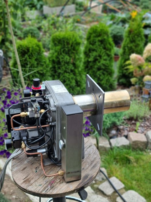 Palnik olejowy wielopaliwowy