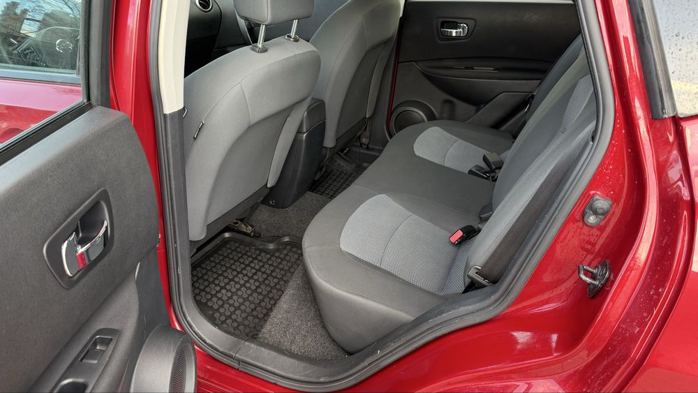 Nissan Qashqai 1.6 benzyna