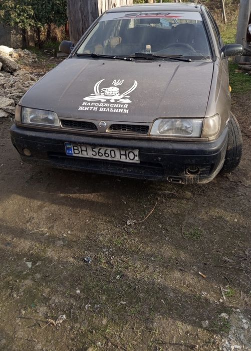 Продам нисан сани. N14
