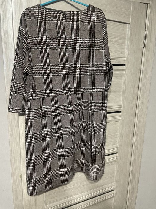 Продам платтячко Doroti Perkins