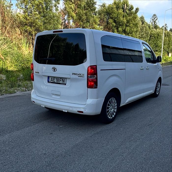 Toyota proace versus 9 lug