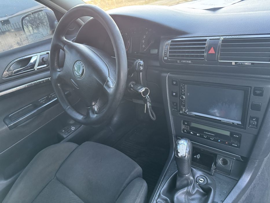 Skoda Superb 2005 Рік 1.9 Дизель 4500$ Торг/Обмін