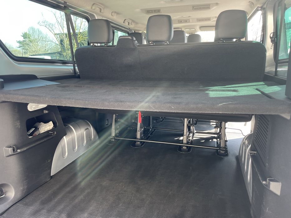 Wynajem busa z kierowcą, transfer lotniska, przewóz osób, ZAPRASZAM