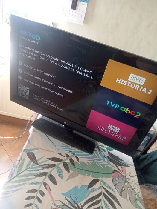 Telewizor z dekoderem na sprzedaż