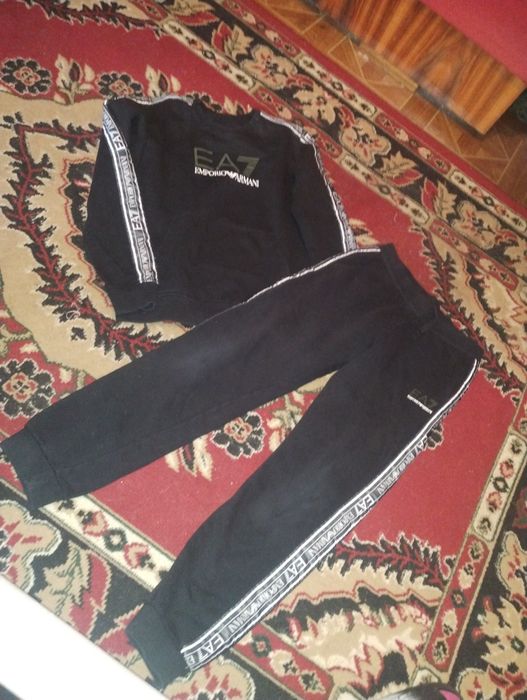 Dres Armani chłopięcy
