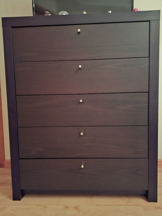 Quarto de casal em wengue