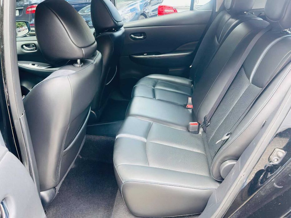 Nissan LEAF SL PLUS      2019