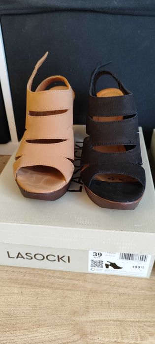 Lasocki czarne sandały na koturnie rozm 39