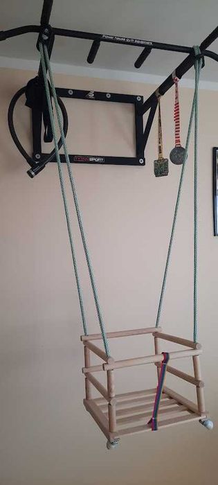 Huśtawka dziecięca