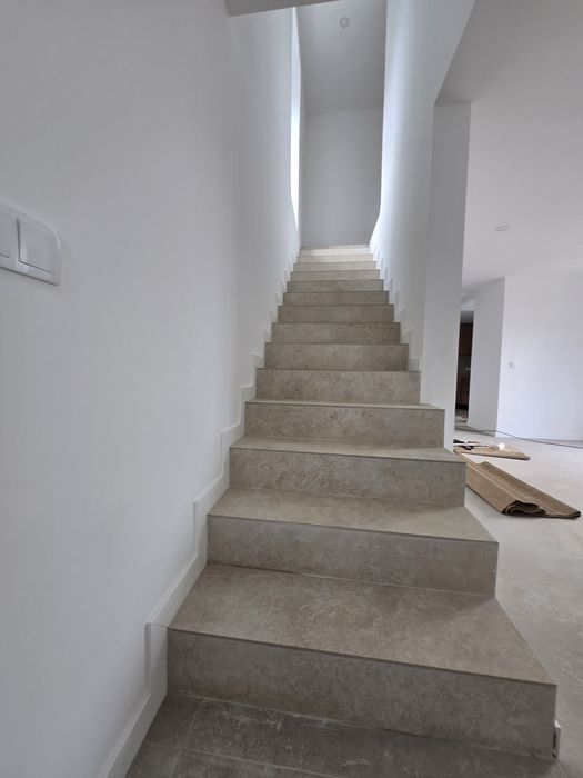 Construimos e remodelamos a sua casa