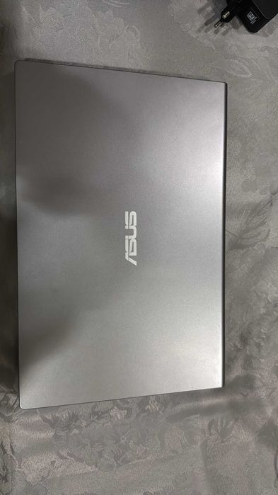 Portátil ASUS X415 – Intel Core i3 – Excelente Estado – 350 €