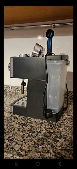 Máquina de Café Manual HAEGER Expresso Itália (café moído ou cápsula)