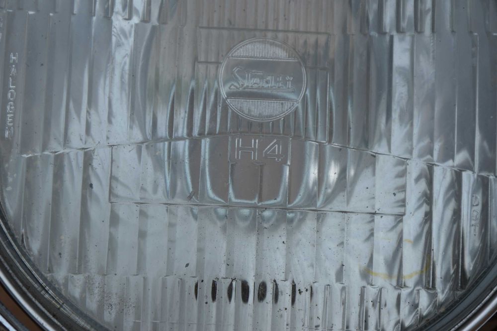 Kawasaki ER 5 ZR7 Zephyr 550/750/1100 REFLEKTOR lampa przod