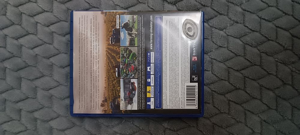 Farming Simulator 22 de PS4 - 20€ (ACEITO TROCAS)