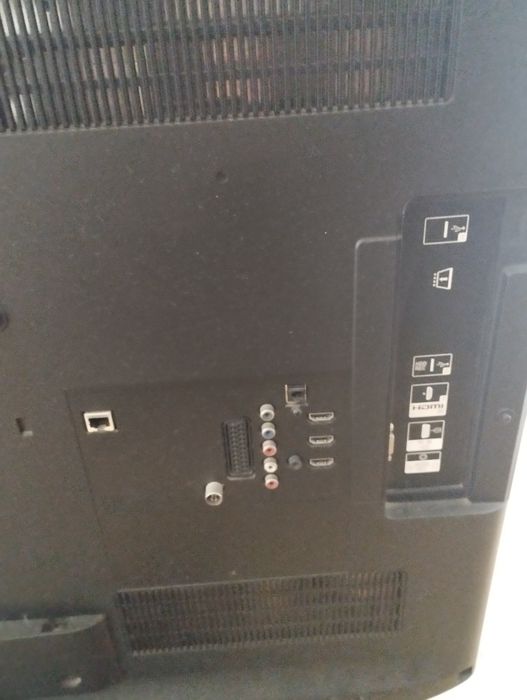 TV  telewizor SONY BRAVIA KDL-46EX720 46''

Stan: dobr