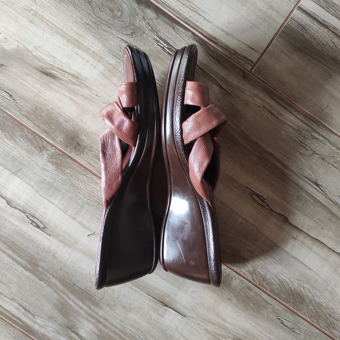 Шльопанці жіночі 39 розмір.