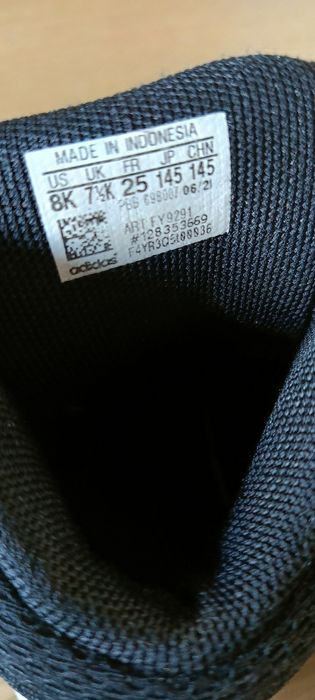 Buty chłopięce adidas 25