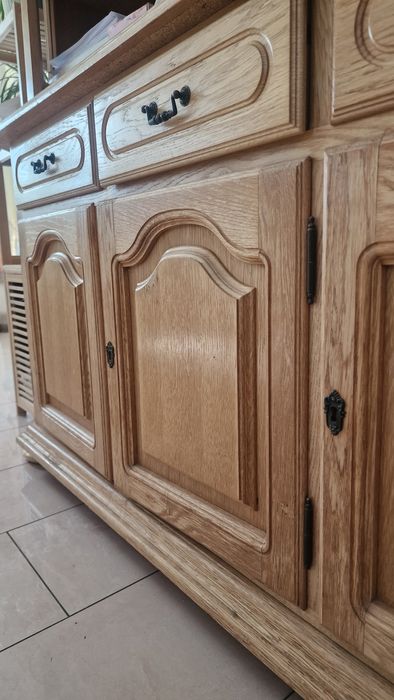 Witryna/kredens oklejona dębem