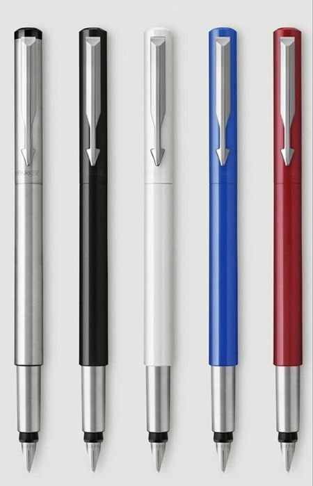 Ручки шариковые,роллеры, перьевые Parker.