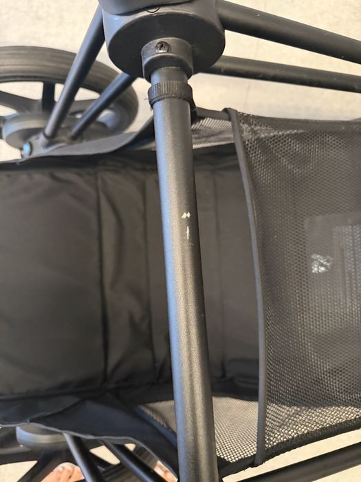 Cybex E-priam 4.0 na gwarancji z funkcja automatycznego bujania