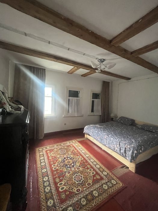 Оренда еко будинок «Мальва» з озером і банею