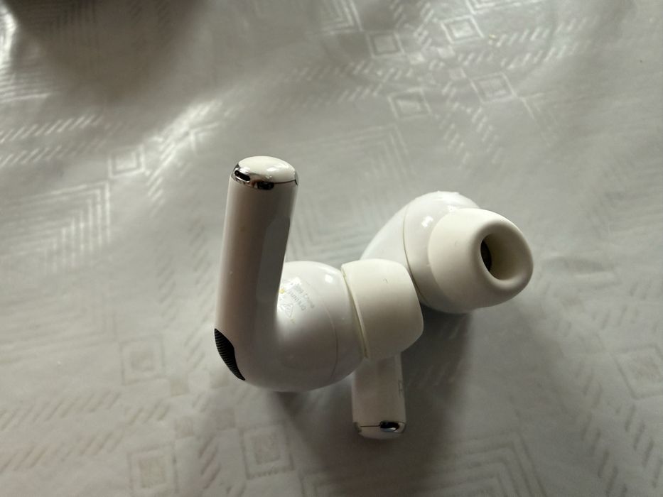 Air Podsy pro 2 skorzane etui.