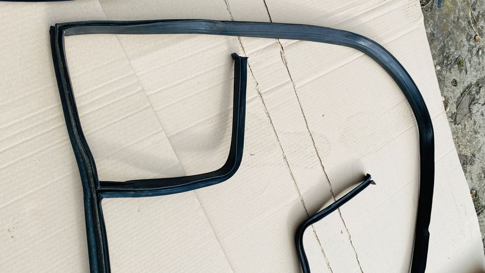 Ущільнювачі комплект бмв е34 уплотнитель e34