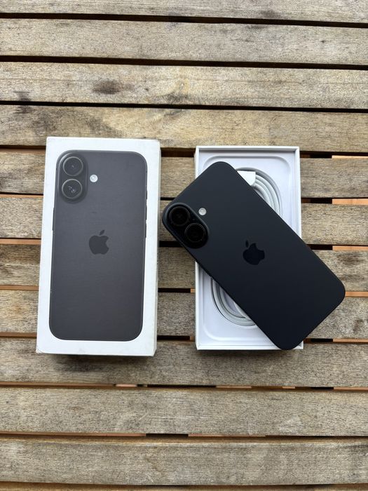 iPhone 16 - 128GB | Preto