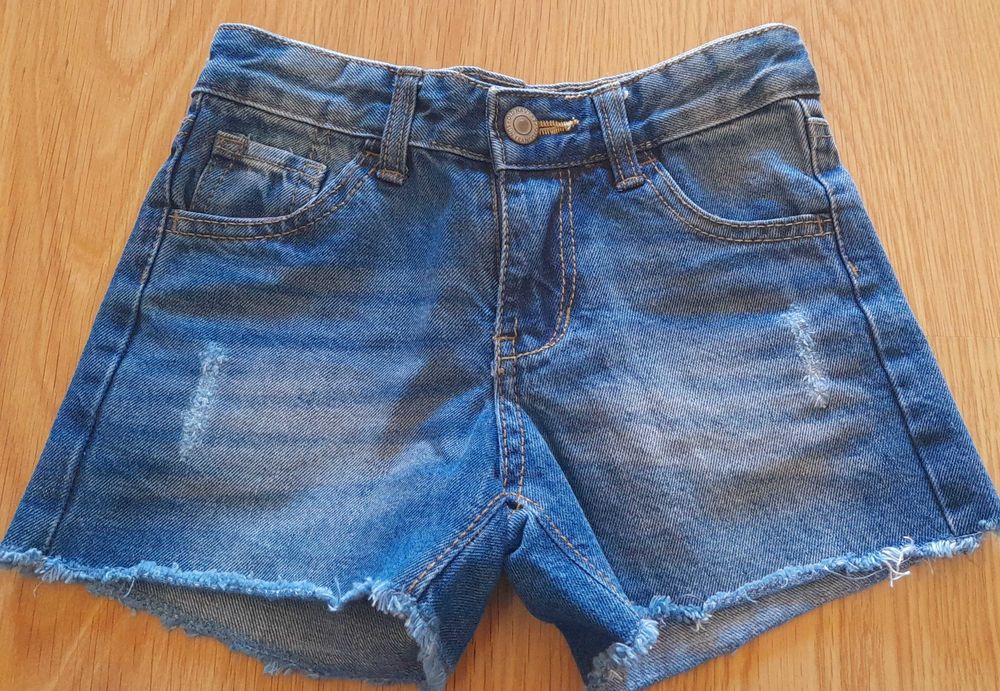 Conjunto T-Shirt H&M (Nova) + Calções Ganga Old Navy: Tam 8 Anos